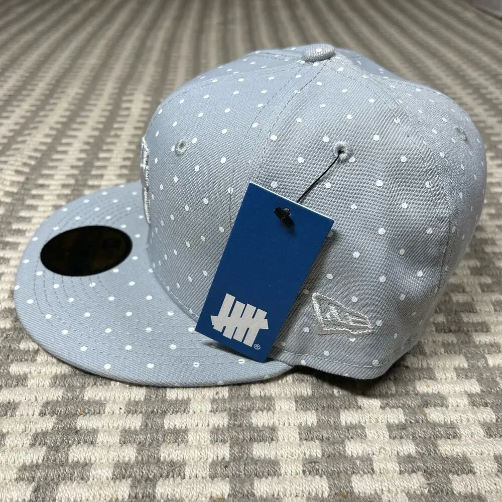 New Era x Undefeated Gray Polka Dotted Fitted Hat‎ Men’s Sz 7 New